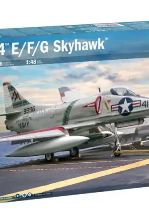 A-4 Skyhawk 1/48 - Italeri 2826 Commander Maintenant