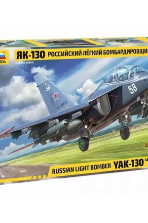 ZVEZDA 4818 Yak-130 Bomber - 1/48 Nouvelle Collection