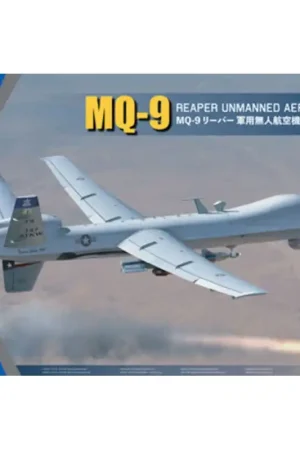 KINETIC K48067 MAQUETTE MQ-9 REAPER W/GBU-12 1/48 Satisfait Ou Remboursé