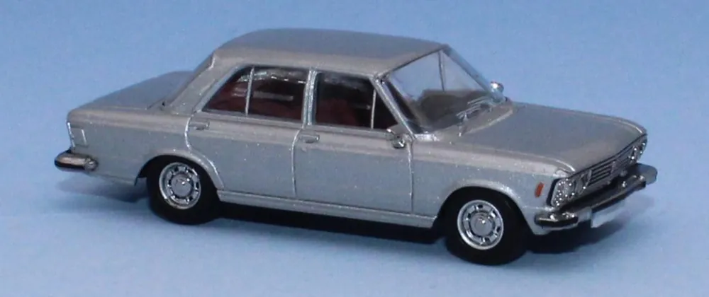 *SOLDES* - BERLINE TRICORP FIAT 130 ARGENT 4 PORTES 1969 - PCX870637 Dernière Chance