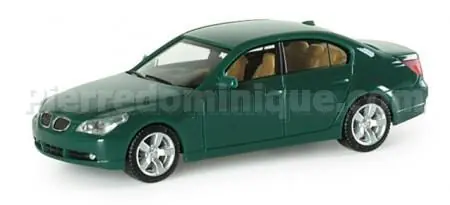 *SOLDES* - BMW 5er TM VERTE Produit De Marque