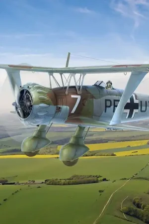 Bon Marché ICM 32014 Henschel Hs 123 A-1 - German WWII Attack Aircraft (100% new molds)