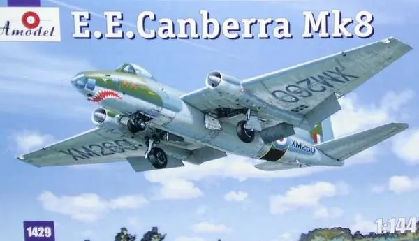 A-Model 01429 British bomber E.E. Canberra Mk.VIII Livraison Express